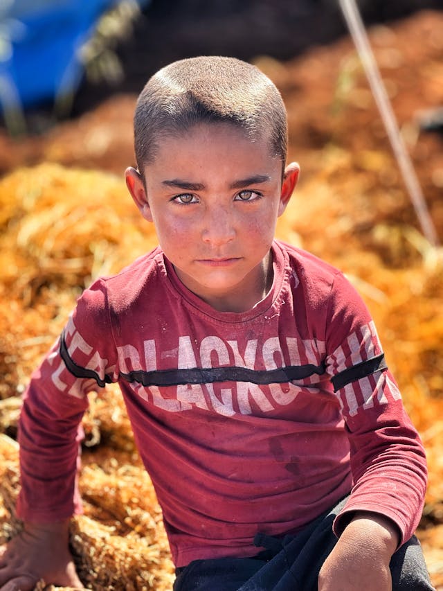 Niño protegido Ciudad Refugio